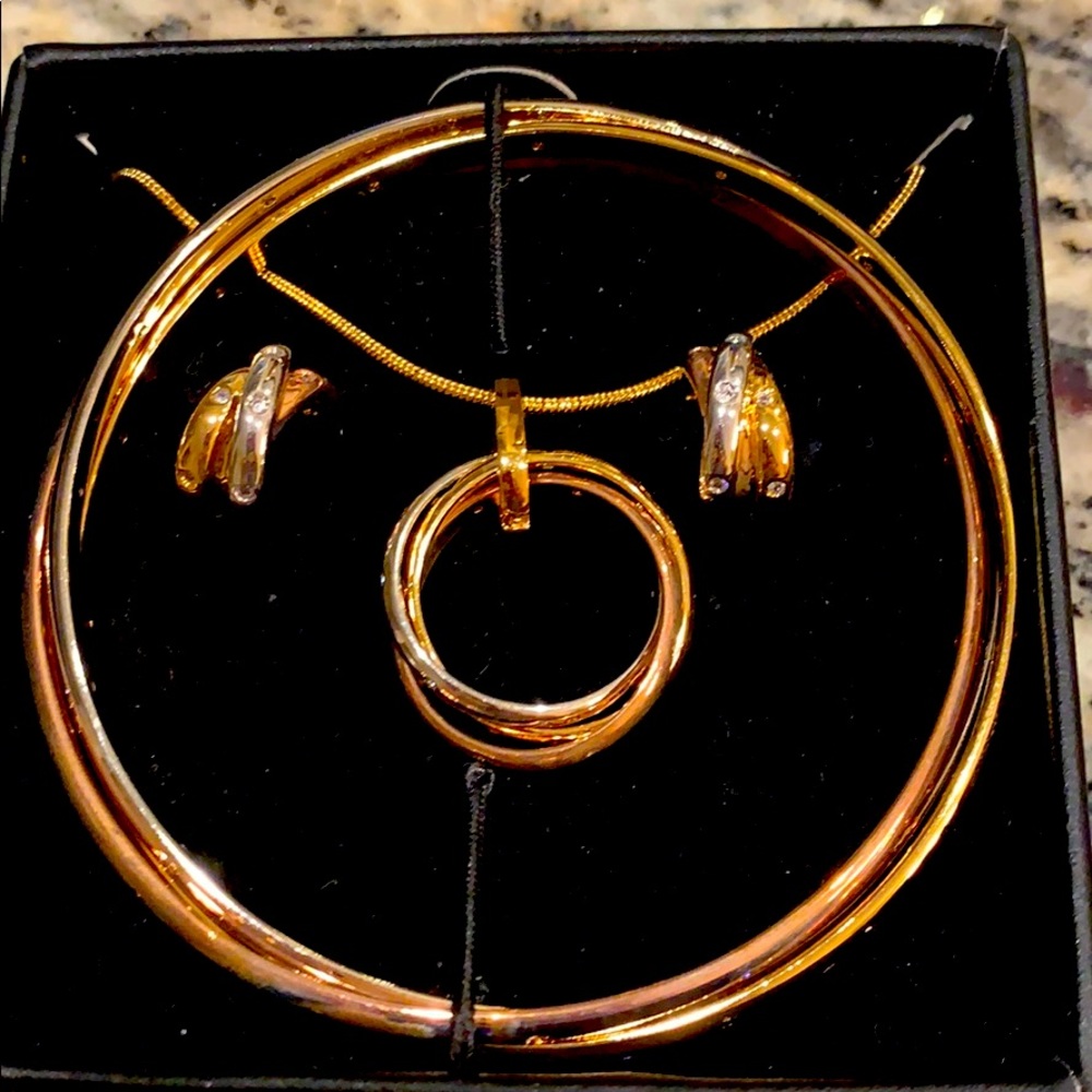 Jewelry set